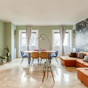 Chic Living - Porta Venezia Apartment Milan